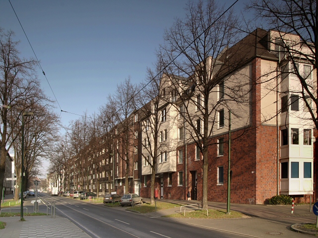 Hausansicht Merowingerstraße 100, Düsseldorf