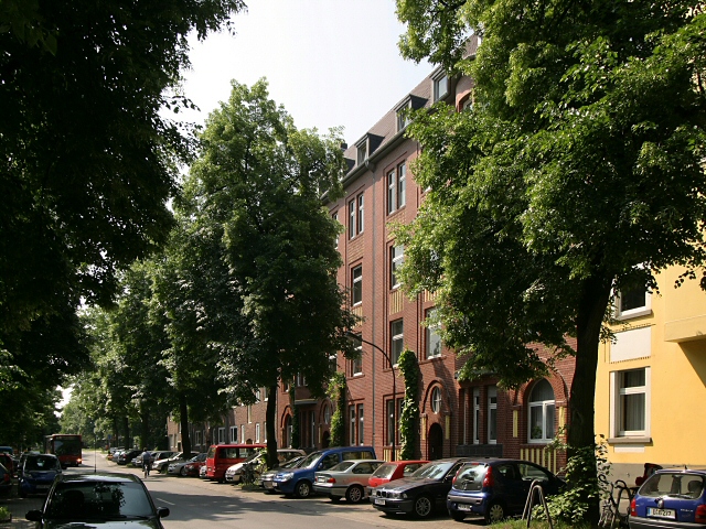 Hausansicht Himmelgeister Straße 145, Düsseldorf